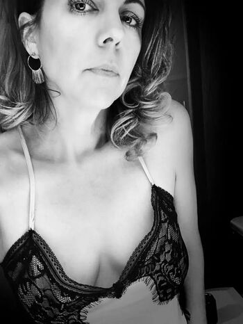 Full leaked Yourfavoritemommy private onlyfans photo