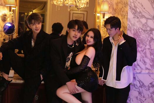 Full leaked Youyoulama private onlyfans photo