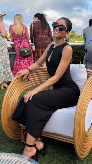 Full leaked Yovanna ventura page private onlyfans photo