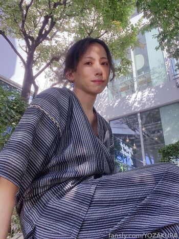 Full leaked Yozakura private onlyfans photo