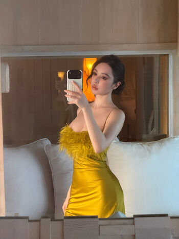 Full leaked Yuan sayuki weme page private onlyfans photo