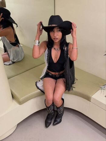 Full leaked Yuitenaa private onlyfans photo