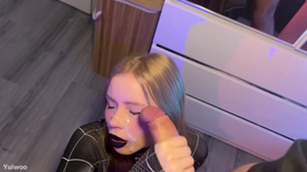 Full leaked Yuiwoo private onlyfans photo