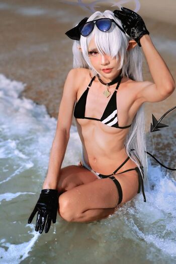 Full leaked Yujeen private onlyfans photo