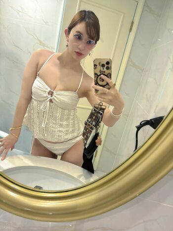 Full leaked Yuka kuramoti page private onlyfans photo