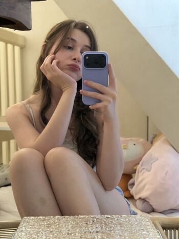 Full leaked Hanavocado/ private onlyfans photo