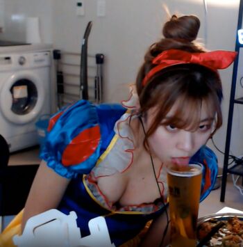 Full leaked Yummy private onlyfans photo