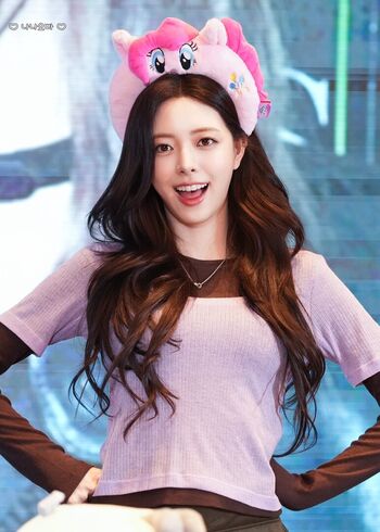 Full leaked Yuna itzy shin yu na private onlyfans photo