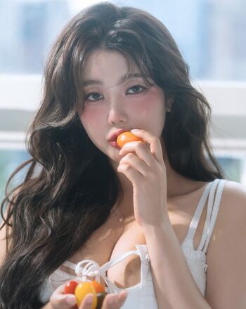 Full leaked Yuniyuning page private onlyfans photo