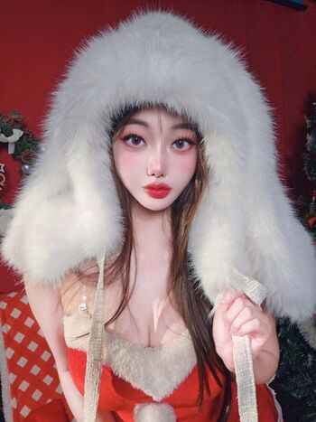 Full leaked Yuniyuning page private onlyfans photo