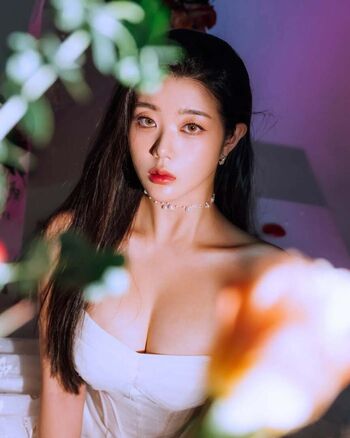 Full leaked Yuniyuning private onlyfans photo