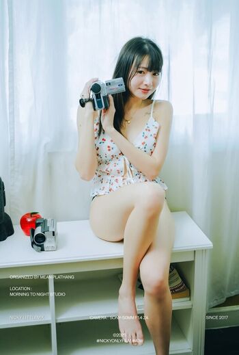 Full leaked Yunjing saehun page private onlyfans photo