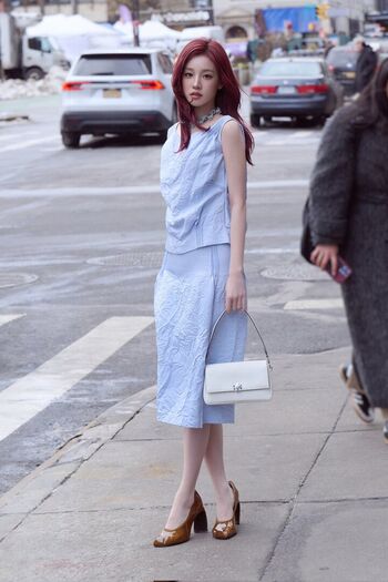 Full leaked Yuqi page private onlyfans photo