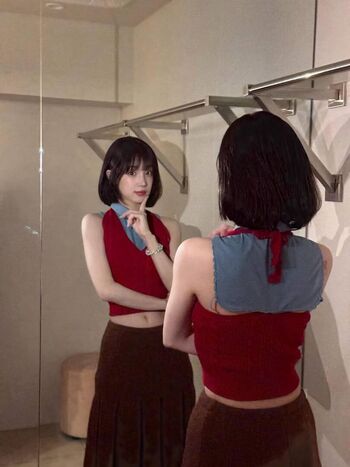 Full leaked Yuqi page private onlyfans photo