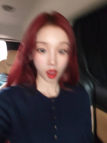 Full leaked Yuqi page private onlyfans photo