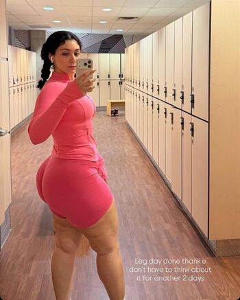 Full leaked Zainaabb ab private onlyfans photo