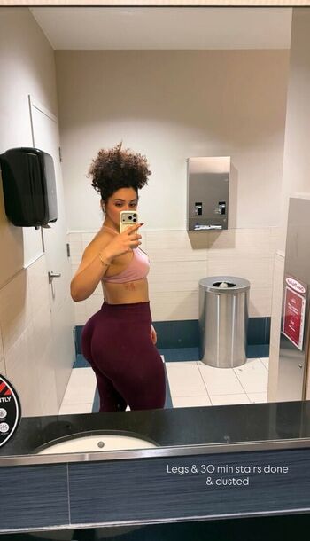 Full leaked Zainaabb ab private onlyfans photo