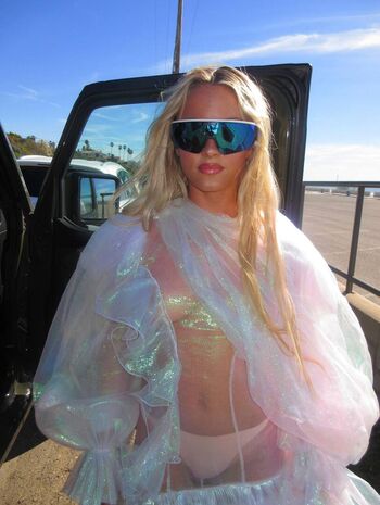 Full leaked Zara larsson  page private onlyfans photo