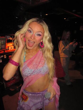 Full leaked Zara larsson  page private onlyfans photo