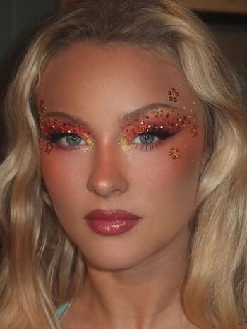Full leaked Zara larsson private onlyfans photo