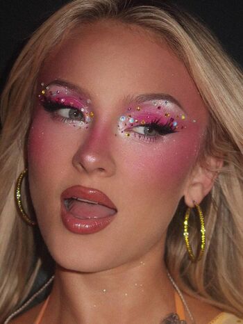 Full leaked Zara larsson private onlyfans photo