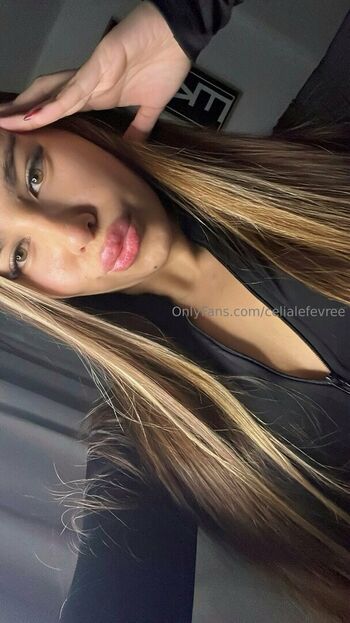 Full leaked Zaravelvett private onlyfans photo