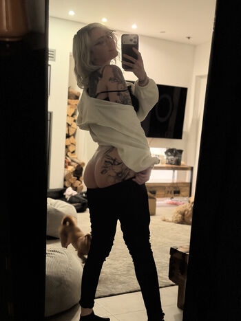 Full leaked Zayuri private onlyfans photo