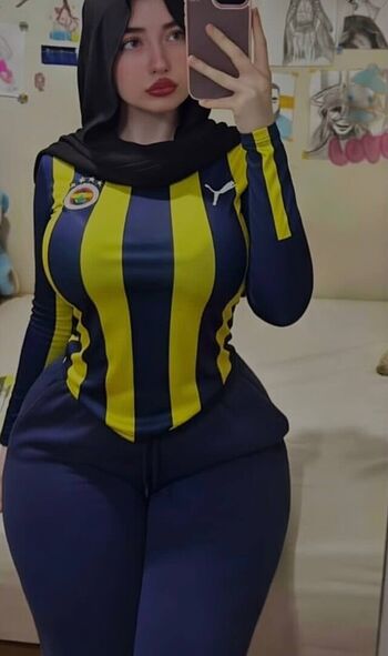 Full leaked Zelal page private onlyfans photo