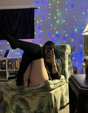 Full leaked Zelestia private onlyfans photo