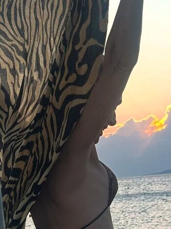 Full leaked Zeta douka private onlyfans photo