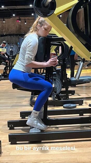 Full leaked Zeynep ozveri private onlyfans photo