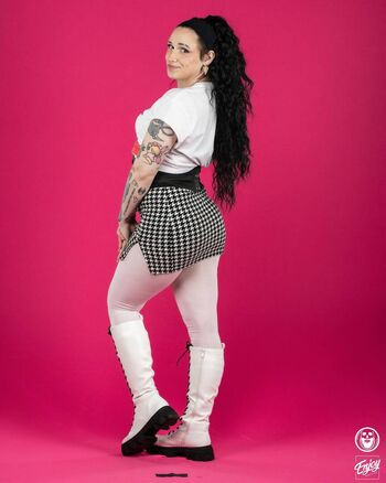 Full leaked Ziggy haim private onlyfans photo