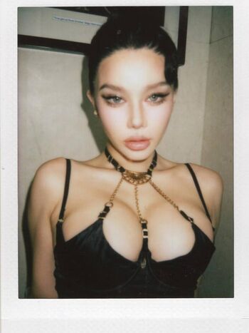 Full leaked Zmeixio private onlyfans photo