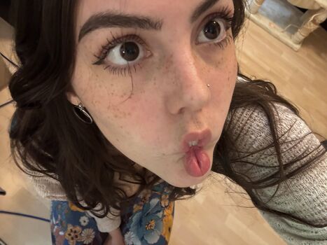 Full leaked Zobug private onlyfans photo