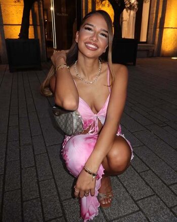 Full leaked Zoesalg page private onlyfans photo