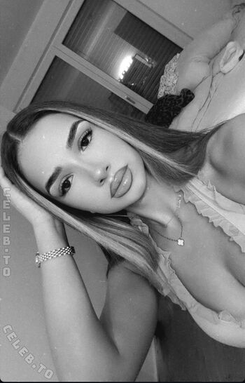 Full leaked Zoesalg page private onlyfans photo
