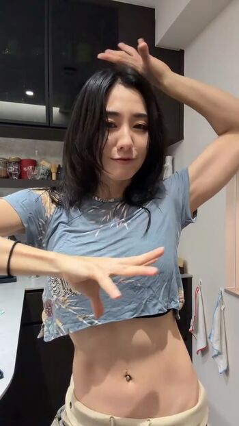 Full leaked Zumi private onlyfans photo