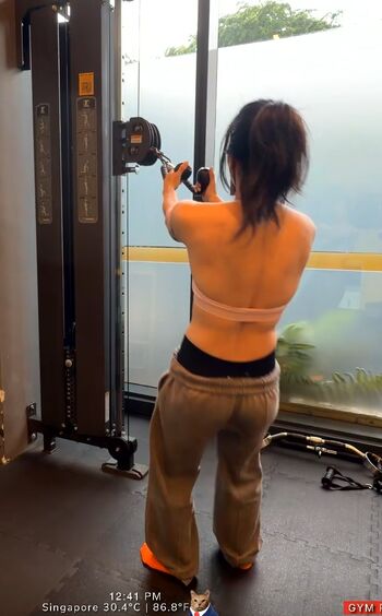 Full leaked Zumi private onlyfans photo