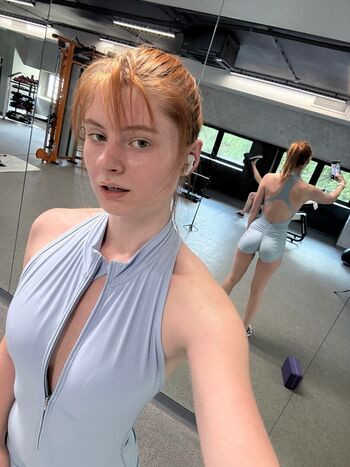Full leaked Zvezdokina private onlyfans photo
