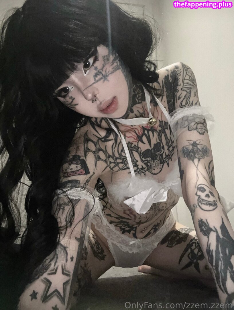 x3m_0x77_void / yl0_o / zzem.zzem Foto OnlyFans Desnuda #24